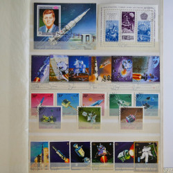 Vrac philatélique de timbres du monde en un carton.