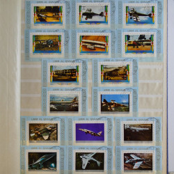 Vrac philatélique de timbres du monde en un carton.