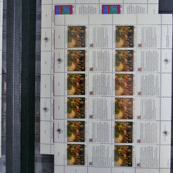 Lot de feuillets timbres de Nations Unies neufs** en 3 albums.