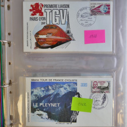 Vrac de timbres de France neufs et oblitérés en un carton.