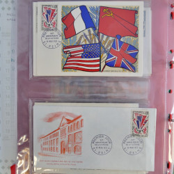 Vrac de timbres de France neufs et oblitérés en un carton.