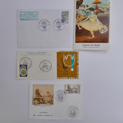 Vrac de timbres de France neufs et oblitérés en un carton.