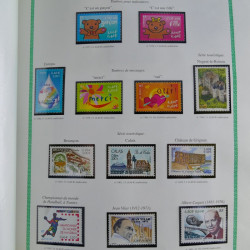 Collection de timbres de France neufs** 1999-2005 en album FO Yvert.