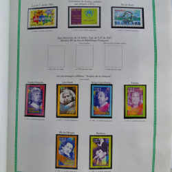 Collection de timbres de France neufs** 1999-2005 en album FO Yvert.