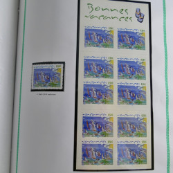 Collection de timbres de France neufs** 1999-2005 en album FO Yvert.