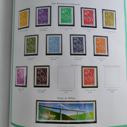 Collection de timbres de France neufs** 1999-2005 en album FO Yvert.