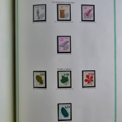 Collection de timbres de France neufs** 1999-2005 en album FO Yvert.