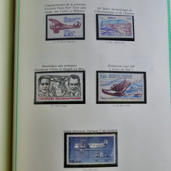 Collection de timbres de France neufs** 1999-2005 en album FO Yvert.
