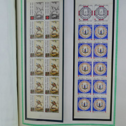 Collection de timbres de France neufs** 1999-2005 en album FO Yvert.