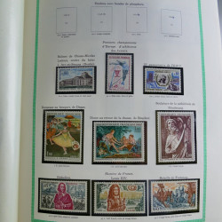 Collection de timbres de France neufs** 1970-1998 en album FO Yvert.