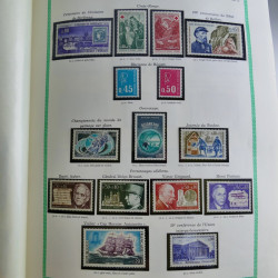 Collection de timbres de France neufs** 1970-1998 en album FO Yvert.