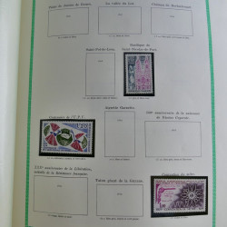 Collection de timbres de France neufs** 1970-1998 en album FO Yvert.