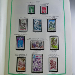 Collection de timbres de France neufs** 1970-1998 en album FO Yvert.