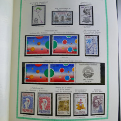 Collection de timbres de France neufs** 1970-1998 en album FO Yvert.