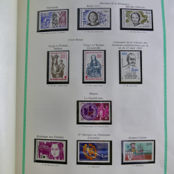 Collection de timbres de France neufs** 1970-1998 en album FO Yvert.