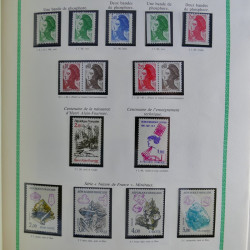 Collection de timbres de France neufs** 1970-1998 en album FO Yvert.