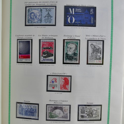 Collection de timbres de France neufs** 1970-1998 en album FO Yvert.