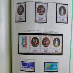 Collection de timbres de France neufs** 1970-1998 en album FO Yvert.