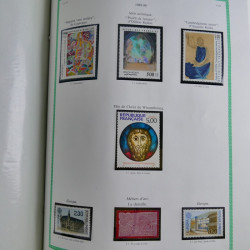 Collection de timbres de France neufs** 1970-1998 en album FO Yvert.