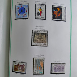 Collection de timbres de France neufs** 1970-1998 en album FO Yvert.