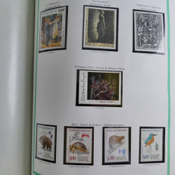 Collection de timbres de France neufs** 1970-1998 en album FO Yvert.