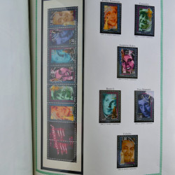 Collection de timbres de France neufs** 1970-1998 en album FO Yvert.