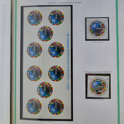 Collection de timbres de France neufs** 1970-1998 en album FO Yvert.