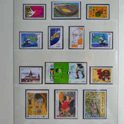 Collection timbres de France neufs** 2001-2003 en album Lindner.