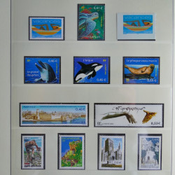 Collection timbres de France neufs** 2001-2003 en album Lindner.