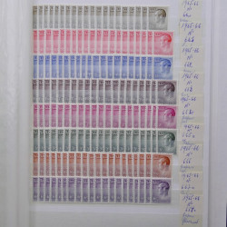 Lot de timbres de Luxembourg neufs** 1921-1985 en 2 albums.