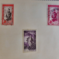 Vrac philatélique de timbres du monde en un carton.