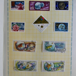 Vrac philatélique de timbres du monde en un carton.