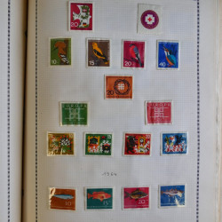 Vrac philatélique de timbres d'Allemagne et Suisse en un carton.