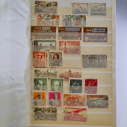 Vrac philatélique de timbres d'Allemagne et Suisse en un carton.