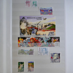 Collection timbres de France 2016-2018 oblitérés en album.