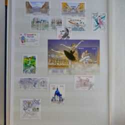 Collection timbres de France 2016-2018 oblitérés en album.