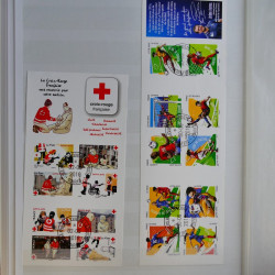 Collection timbres de France 2016-2018 oblitérés en album.