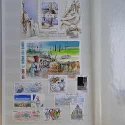 Collection timbres de France 2016-2018 oblitérés en album.
