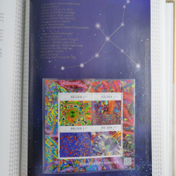 Livre annuel de timbres neufs de Pologne 2015.