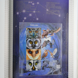 Livre annuel de timbres neufs de Pologne 2015.