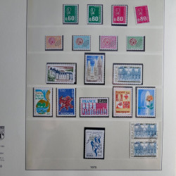 Collection timbres de France neufs** 1970-1979 en album Lindner.