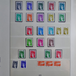 Collection timbres de France neufs** 1970-1979 en album Lindner.