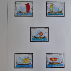 Vrac philatélique de timbres du monde en un carton.