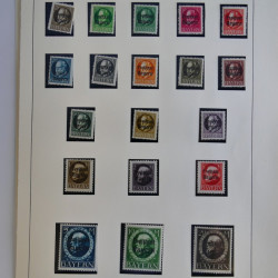 Vrac philatélique de timbres du monde en un carton.