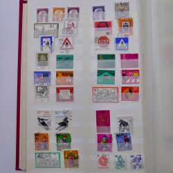 Lot de timbres d'Allemagne RFA 1949-1990 oblitérés en album.