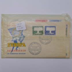 Lot de 250 enveloppes premier jour d'émission Europa 1957-1976 en une boite.