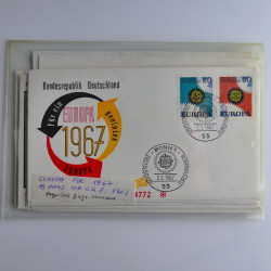 Lot de 250 enveloppes premier jour d'émission Europa 1957-1976 en une boite.