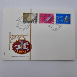 Lot de 300 enveloppes premier jour d'émission de Suisse 1960-1999 en boite.