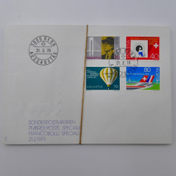 Lot de 300 enveloppes premier jour d'émission de Suisse 1960-1999 en boite.