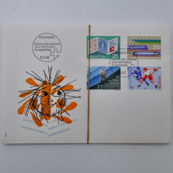 Lot de 300 enveloppes premier jour d'émission de Suisse 1960-1999 en boite.